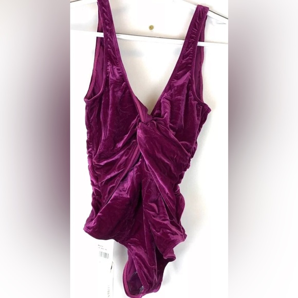 Jonathan Simkhai Women’s Velvet Front Twist One Piece Swimsuit Size M - Picture 2 of 3